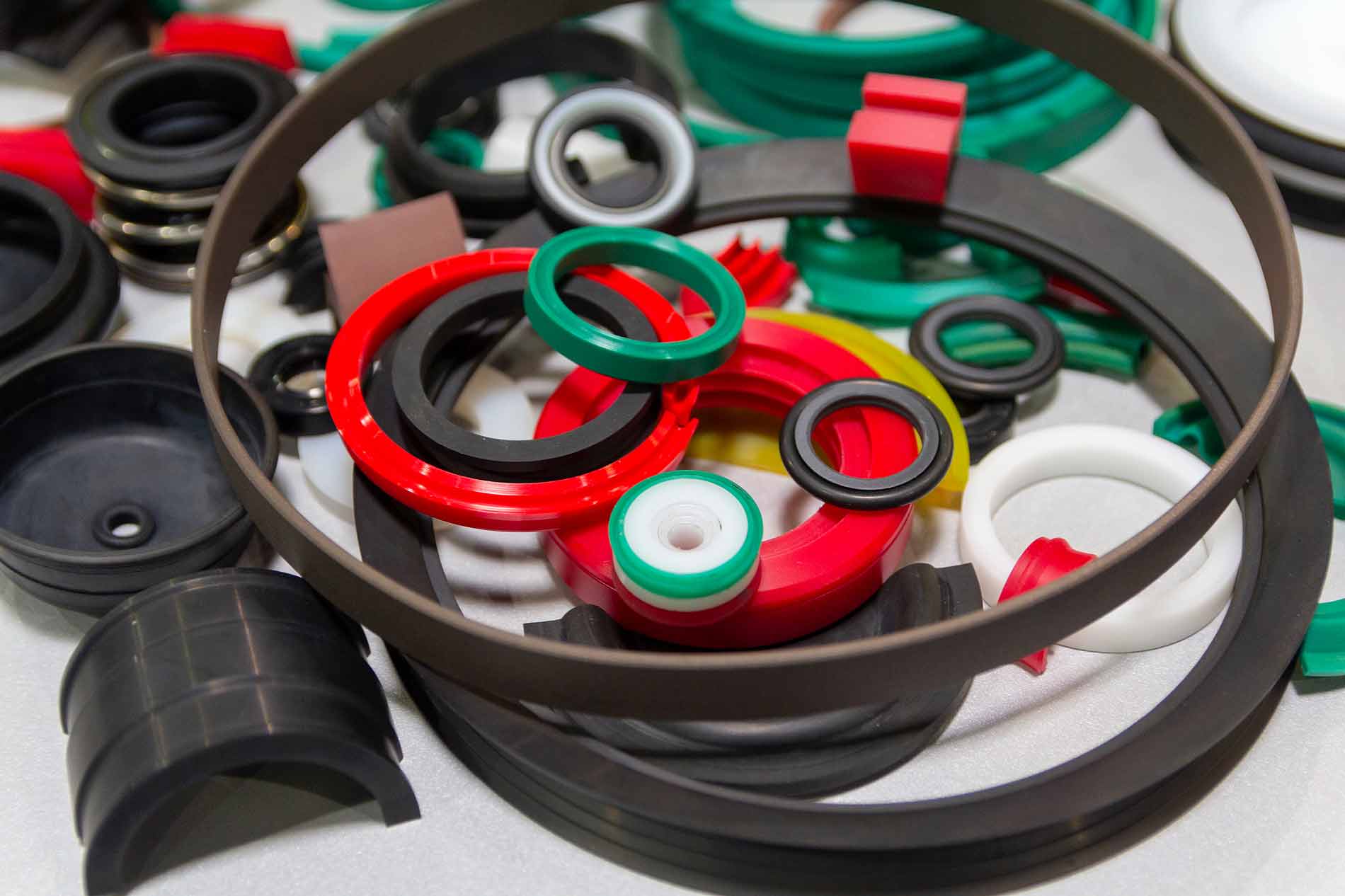 Round Plastic Rings